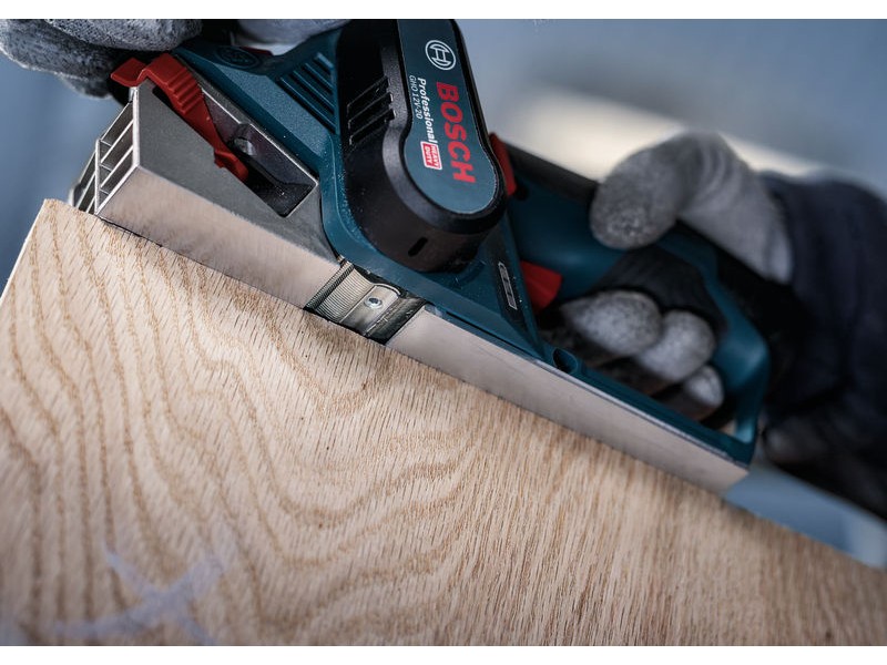 Skobeljni nož Bosch PRO, Dimenzije: 82x5,5x1,1mm, 2608635902